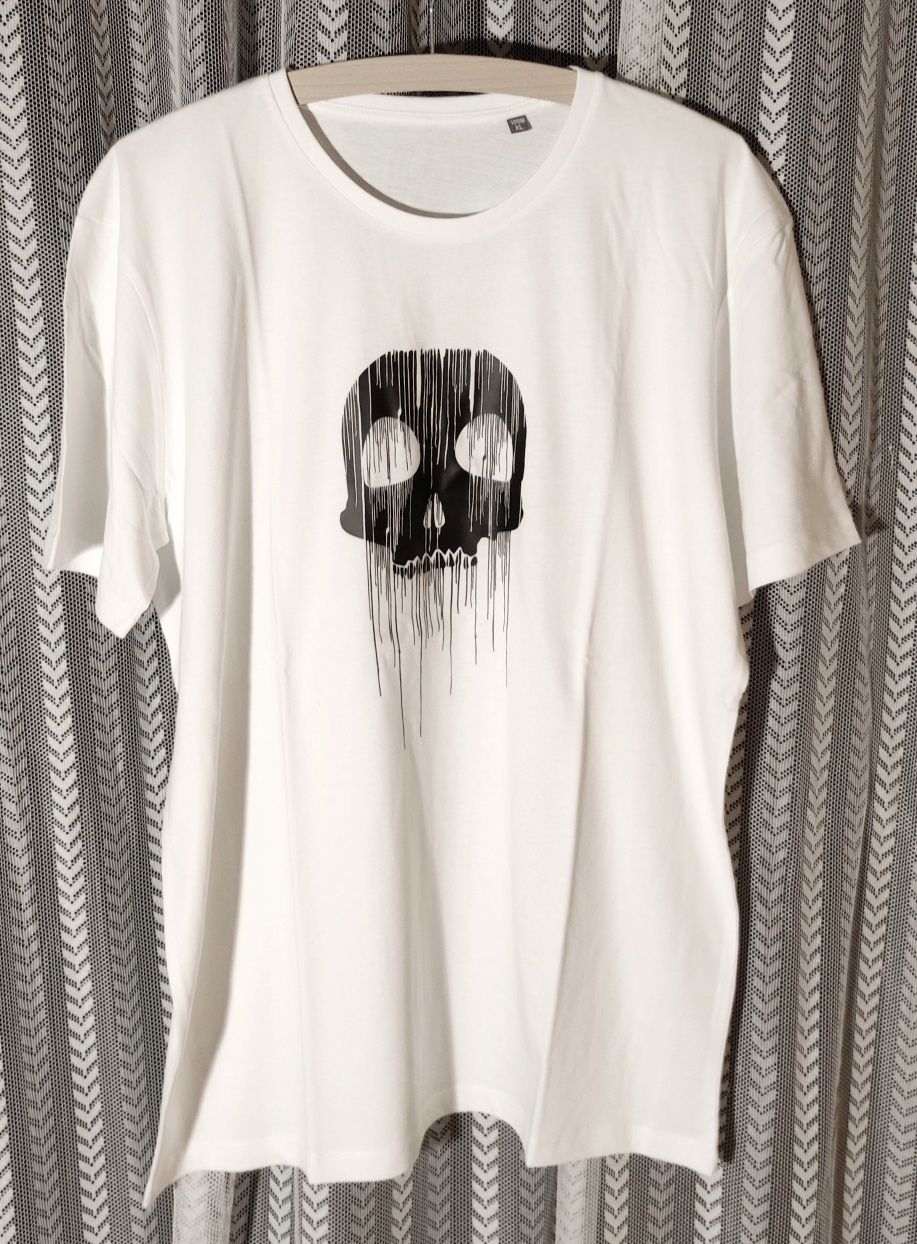 T-shirts brancas com Caveiras Unisexo