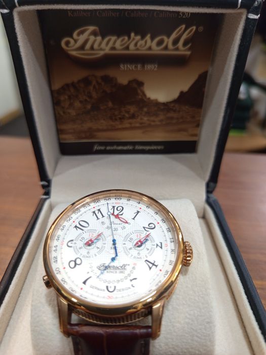 Relógio novo de colecção