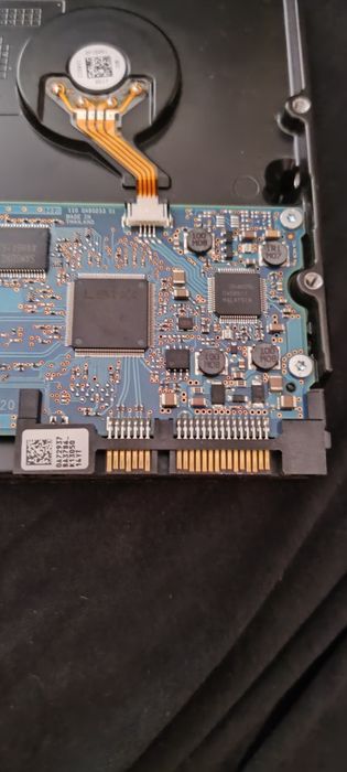 Продам жорсткий диск Hitachi 1tb