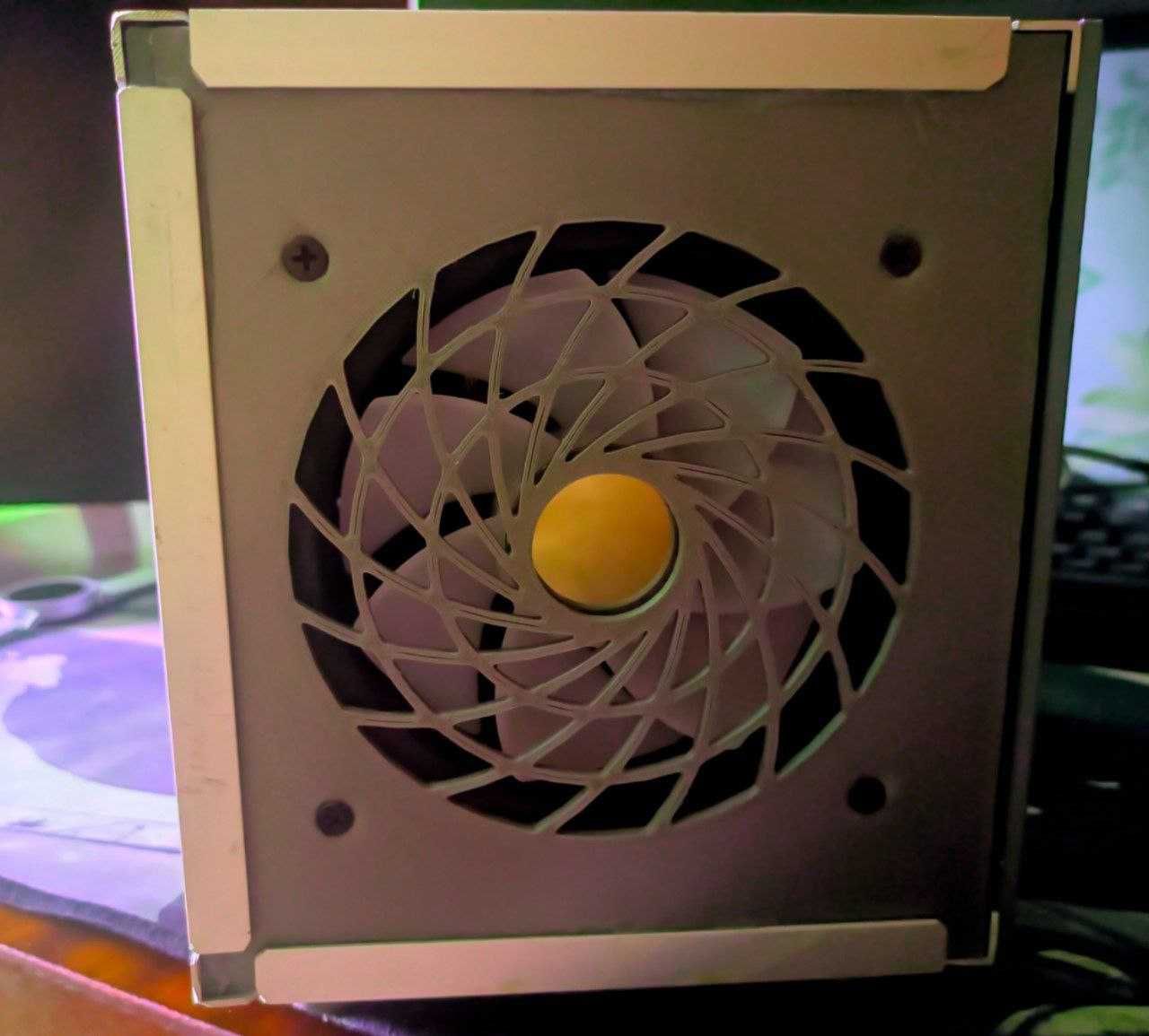 Портативна ігрова станція - BC250 (RX6600 + r3 2200) PlayStation 5 APU