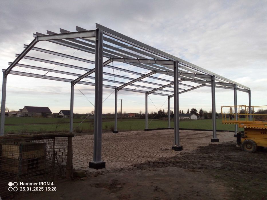 Konstrukcja stalowa hala wiata magazyn obora