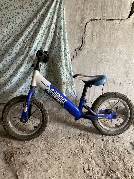 Продам велобіг дитячий