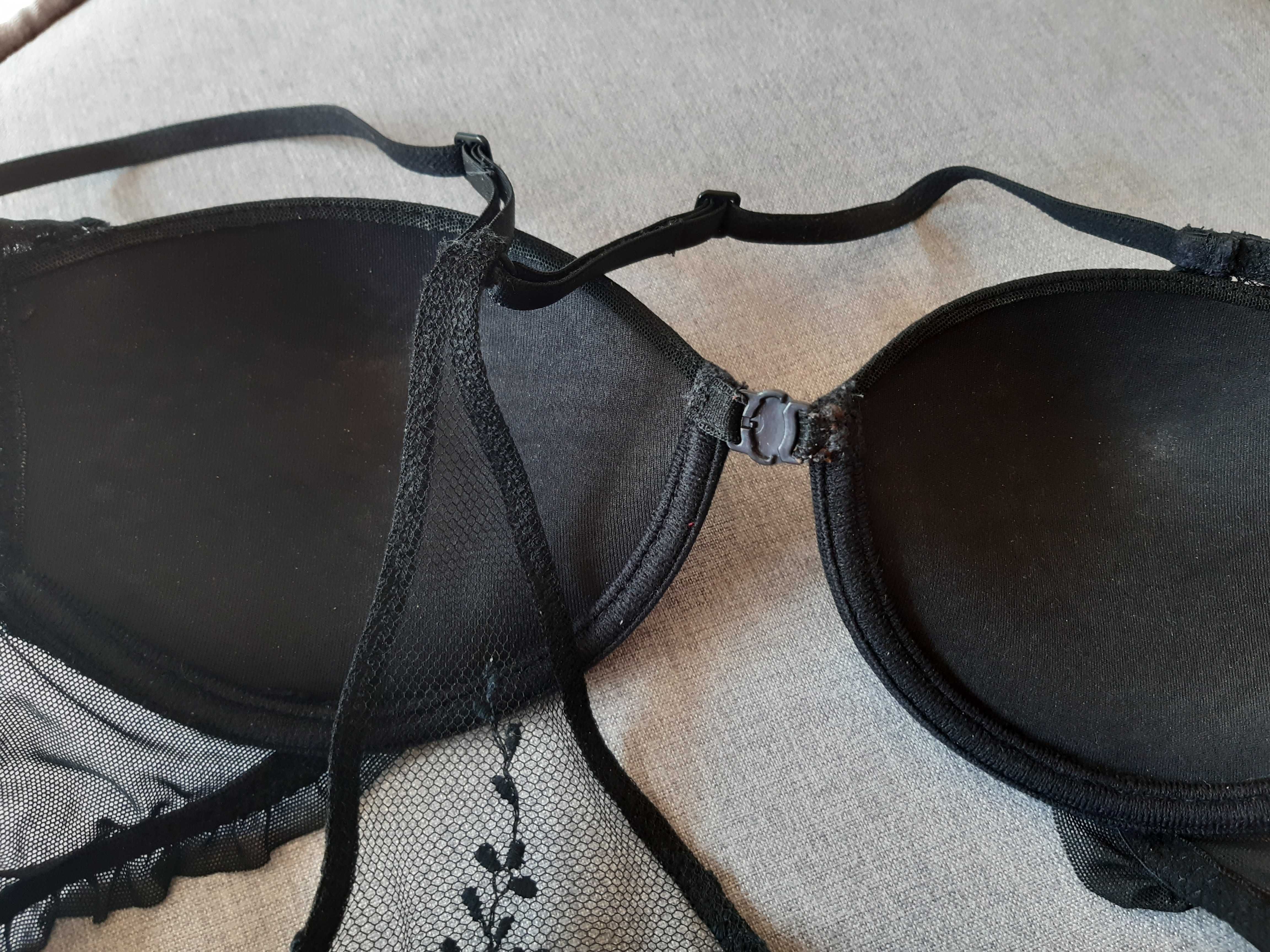 Biustonosz Intimissimi 75 A 70 B czarny elegancki zapięcie z przodu