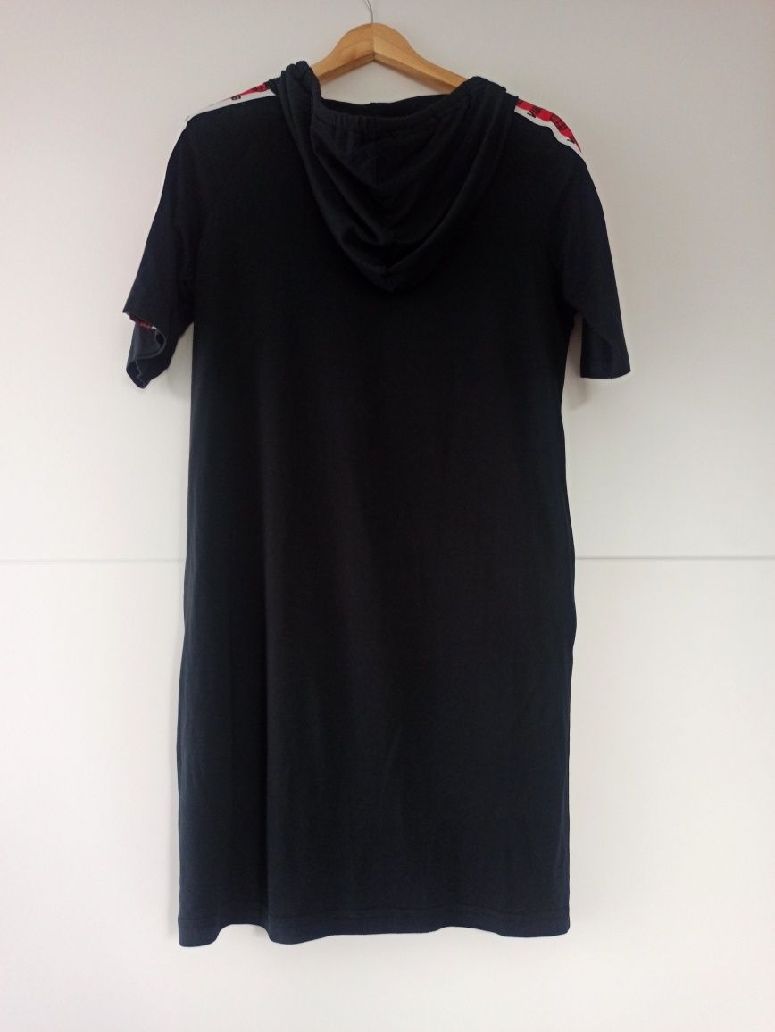 Tshirtowa t-shirtowa sukienka t-shirt czarna z kapturem tunika twintip