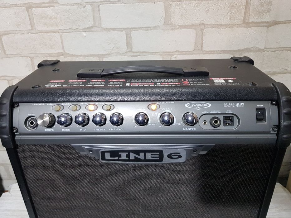 30ВтКомбопідсилювач/комбоусилитель Peavey/Line б/у з Німеччини