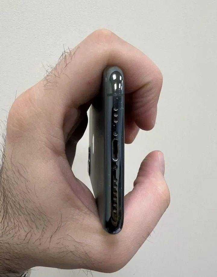 iPhone 11 Pro, 256 ГБ
