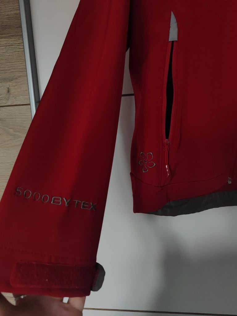 Kurtka czerwona soft shell Brugi