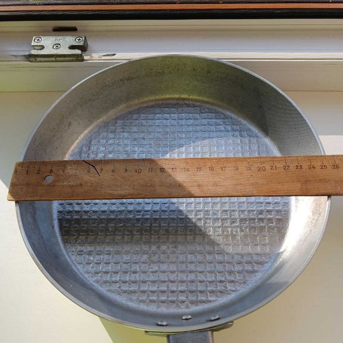 Сковорода алюминиевая "Веснянка" времен СССР, диам.25 см