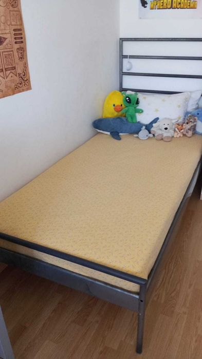 Estrutura de cama Heimdal IKEA 90x200 (solteiro)
