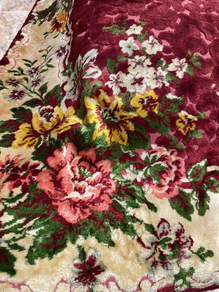 Carpete / Colcha de veludo vintage italiana 195x220