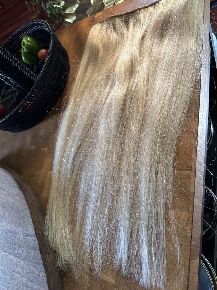Wlosy naturalne szampanski blond