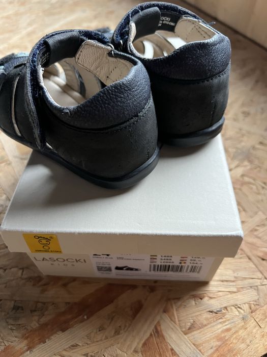 Sandałki Lasocki granatowe rozmiar 24
