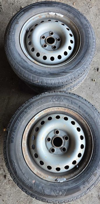 Opony r15 c 195/70 Ms wielosezony  wv wolkswagen t4