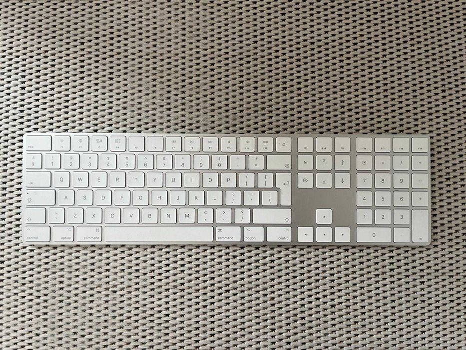 Apple Keyboard QWERTY