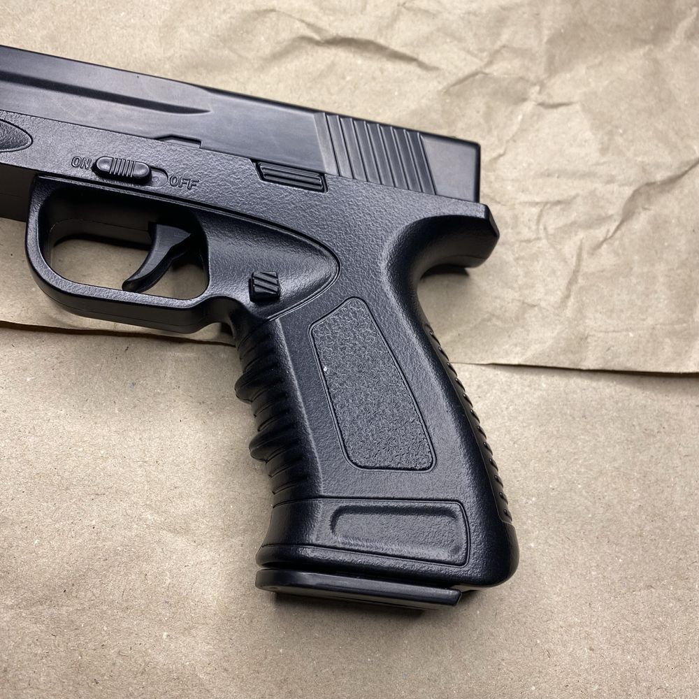 Металевий іграшковий пістолет Glock - на пластикових кульках 6мм