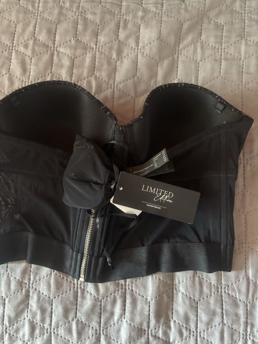 Корсет, топ-корсет.