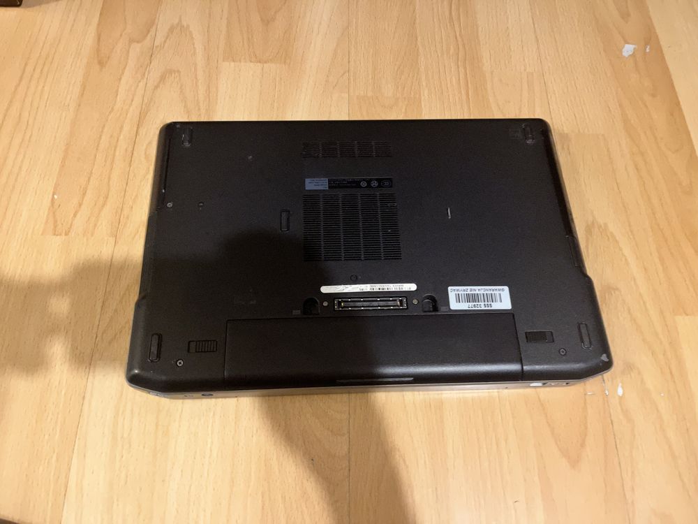 Laptop Dell Latidue intel Core I5, poleasingowy, sprawny czysty