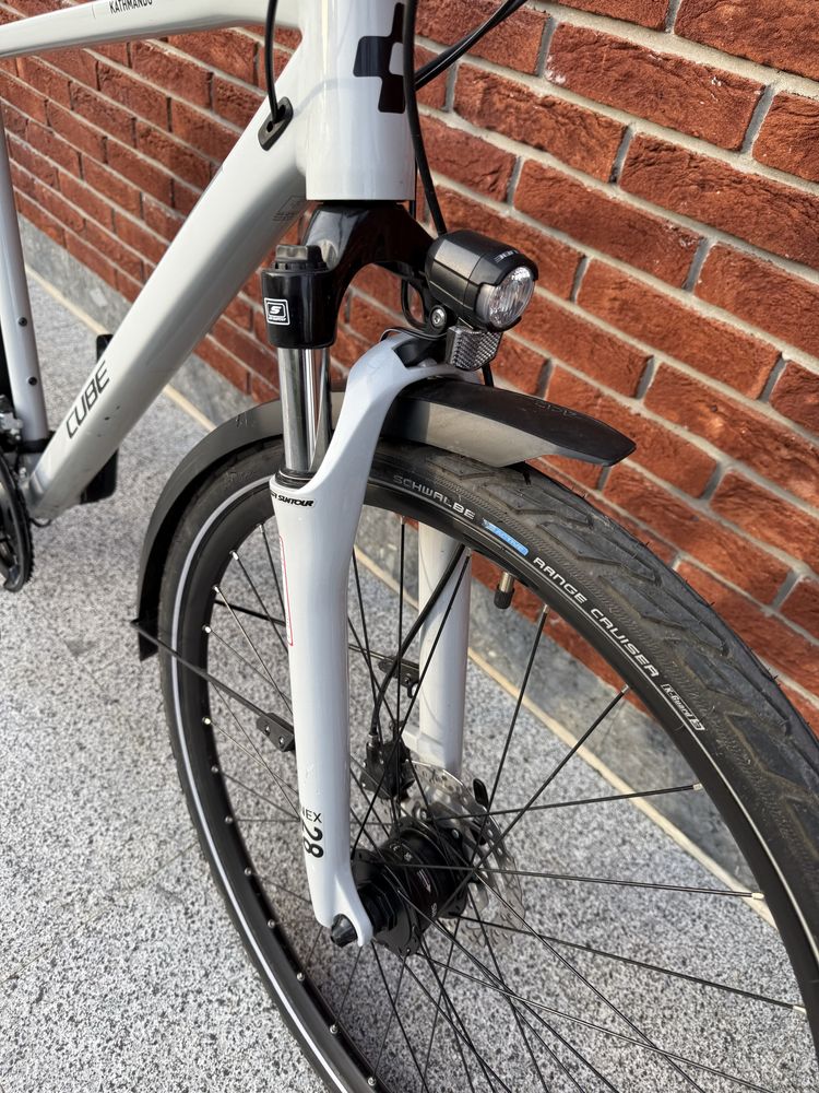 28 Cube Kathmandu Shimano Cues