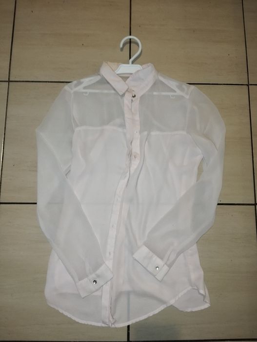 Pastelowa różowa koszula bluzka z długim rękawem BERSHKA/ XS