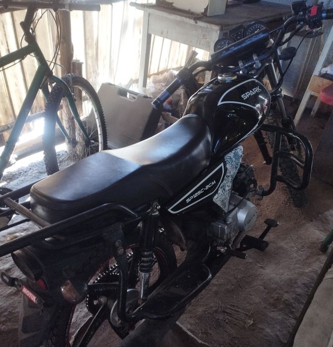 Продам мопед спарк
