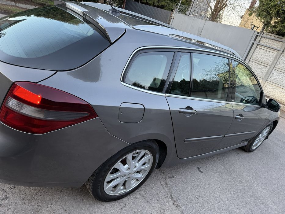 Renault Laguna 2,0 dci Base
