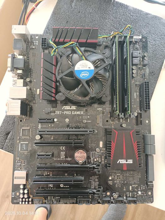 Asus Z97-Pro Gamer s1150 + Core i5 4460 BOX + 16Gb DDR3 + M2 Support