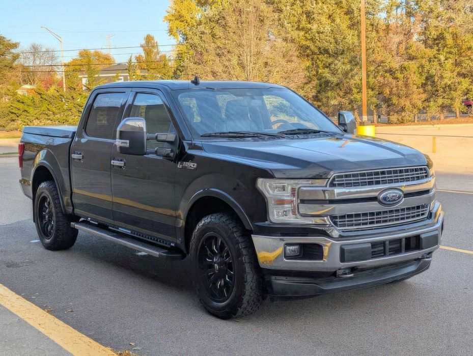 Ford F-150 Lariat      2020