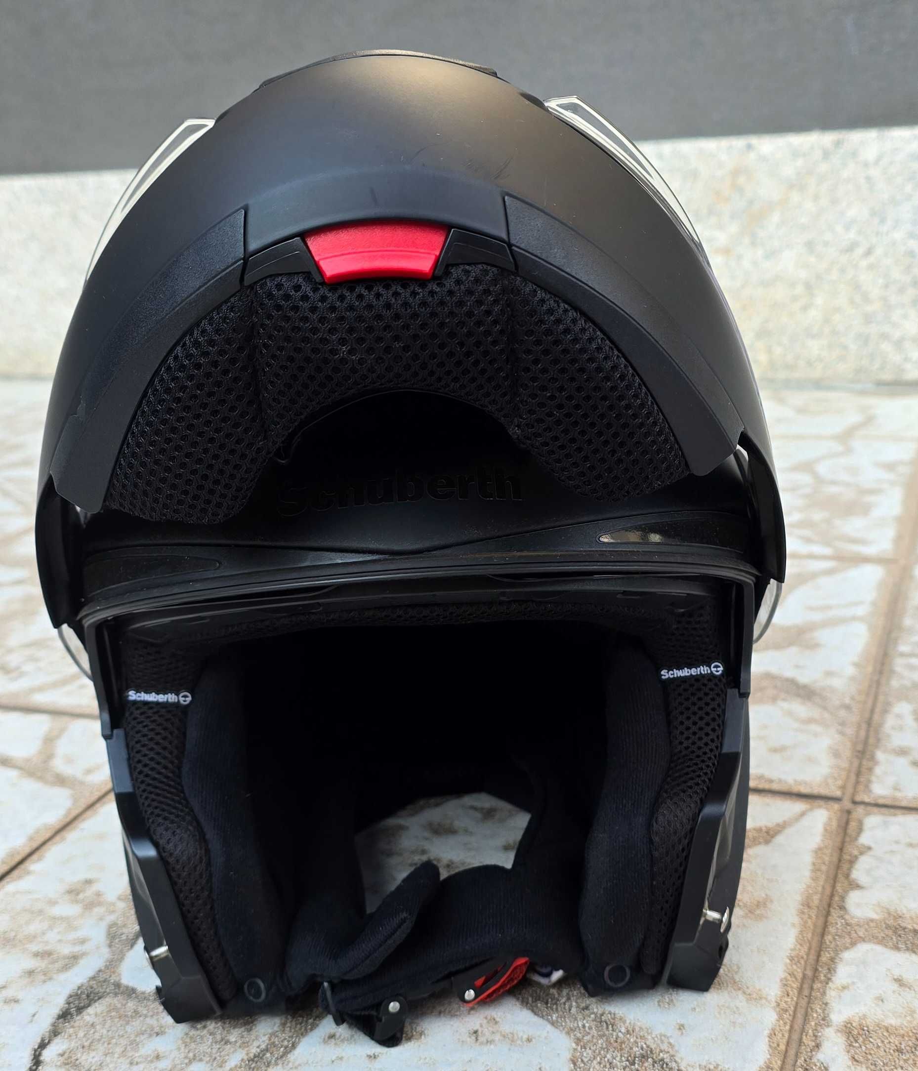 Capacete Preto Matte Schuberth C3 BASIC (modular)