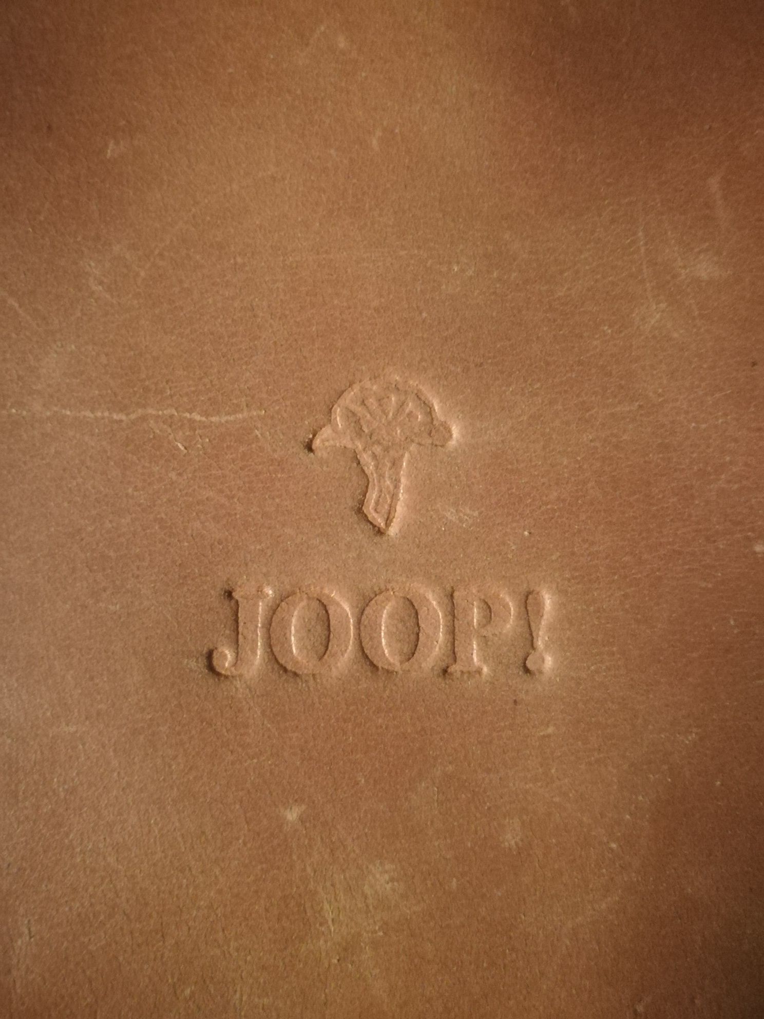 Сумка натуральная кожа. Фирма JOOP!