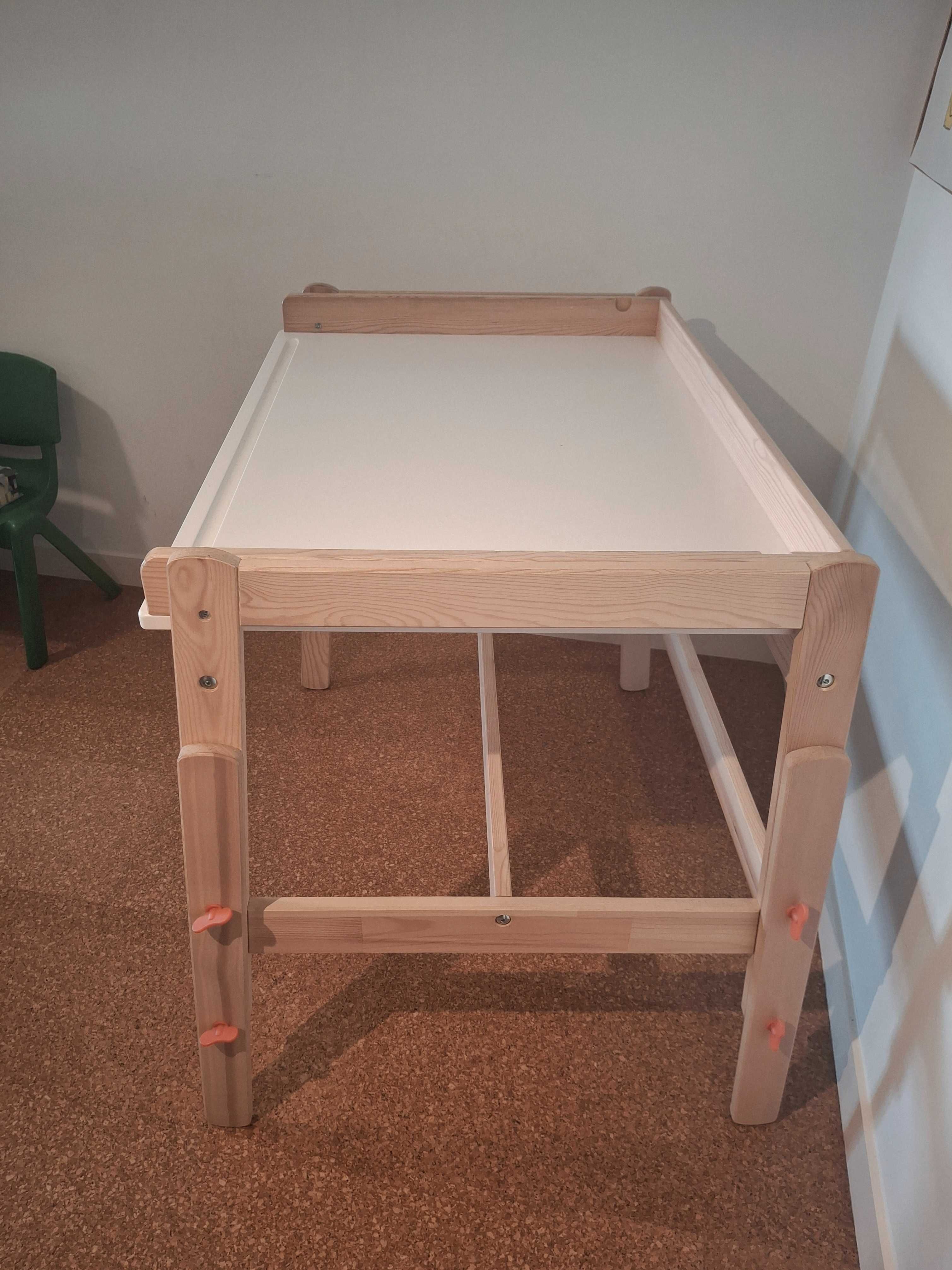 Secretária para crianças IKEA FLISAT