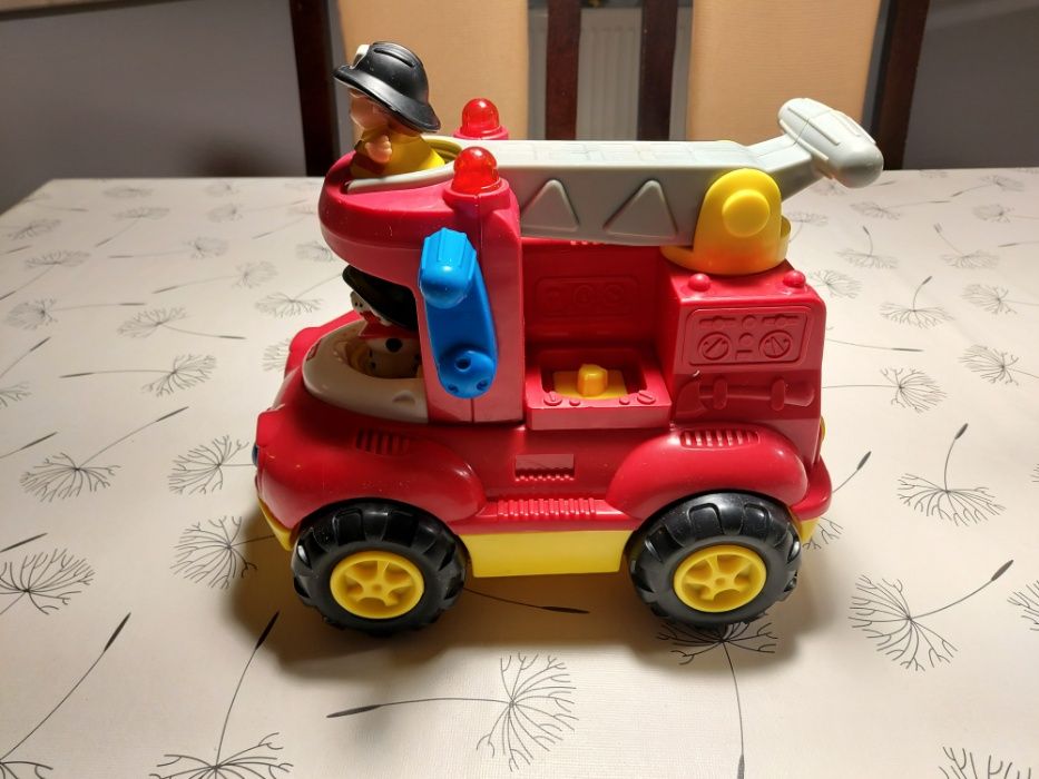 Wóz strażacki FISHER PRICE - DUUUŻY- samojezdny, dźwięk