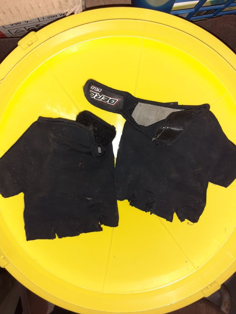 Acessórios para bicicleta-rodas câmaras de ar,  pedais e afinador de t