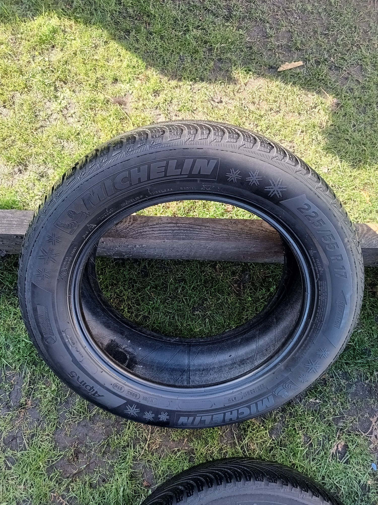 Opony zimowe 225/55/R17 97H Michelin Alpin 5