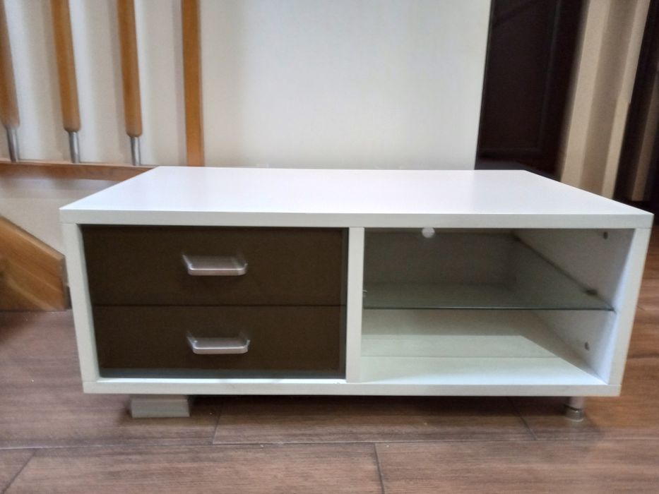 Szafka pod telewizor
