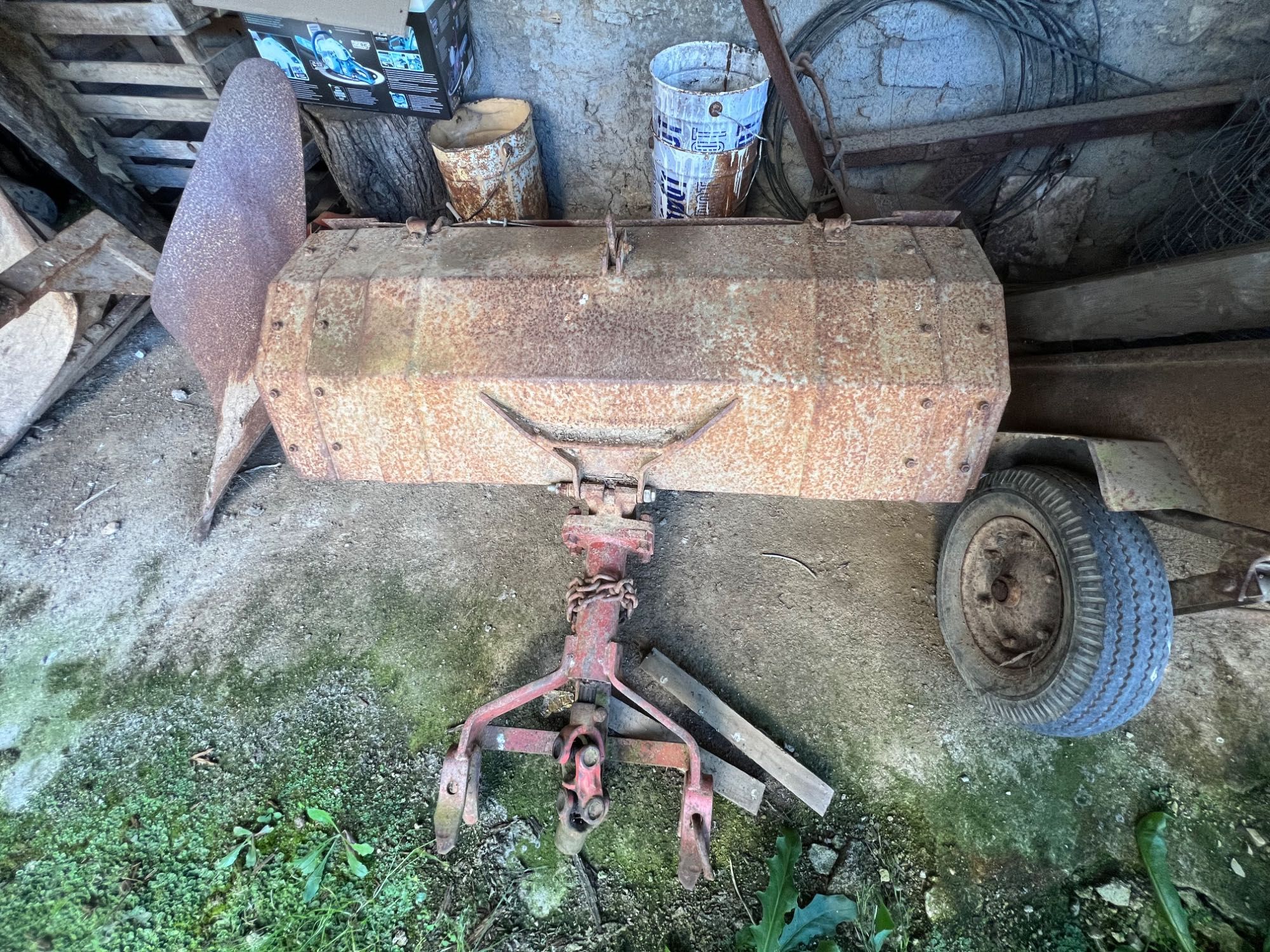 Trator Pascoal articulado