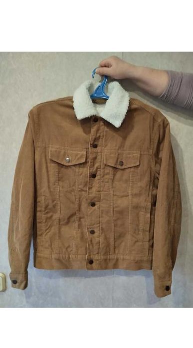 Куртка вельветова