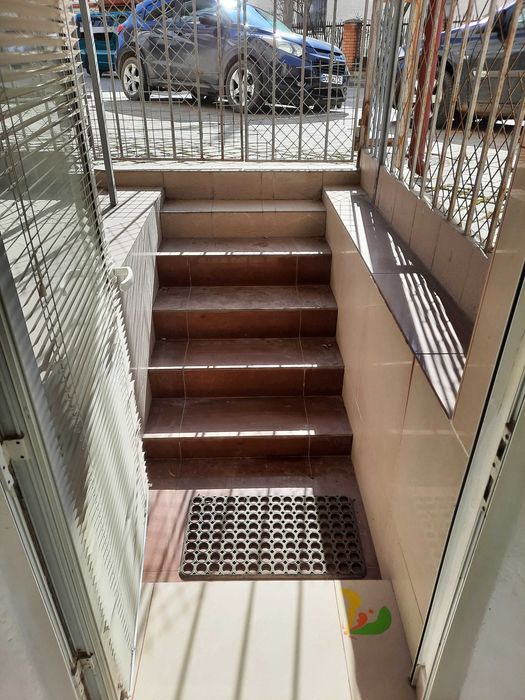 Оренда офісного приміщення район Дружба, вул Яремчука.