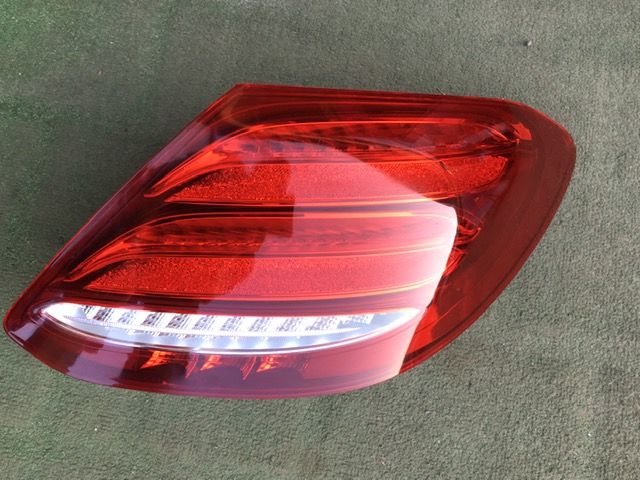 Mercedes C Klasa 2018- Lampa Prawy Tył