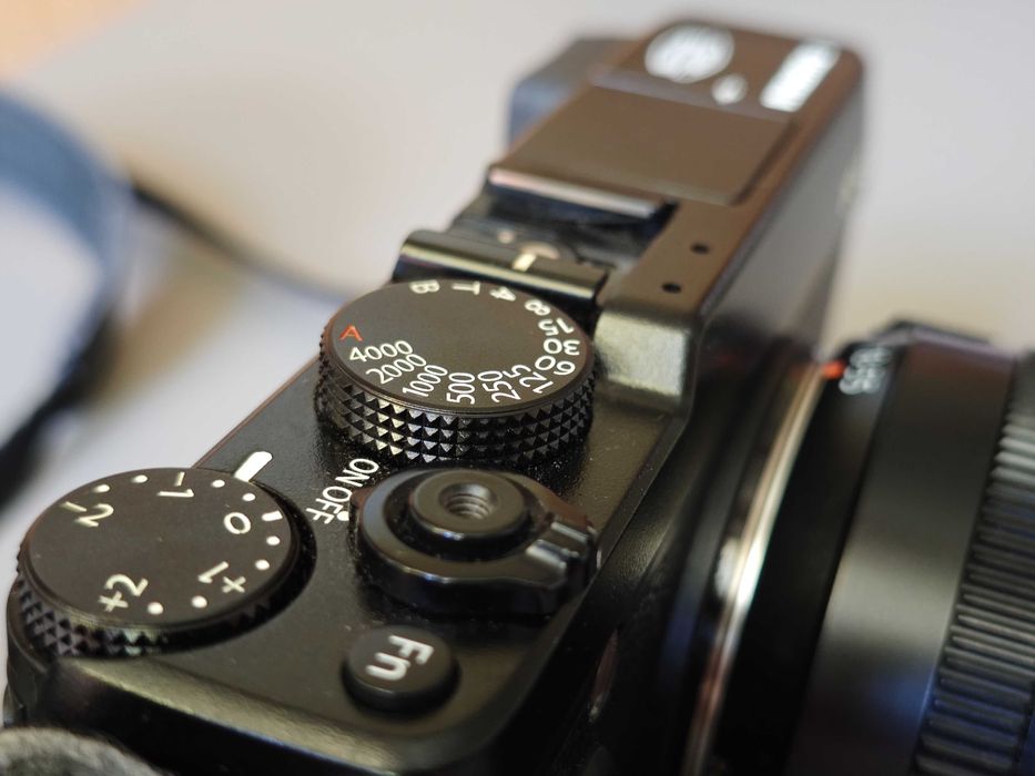 Fujifilm X-E1 Black kit XF18-55mm F2.8-4R LM OIS