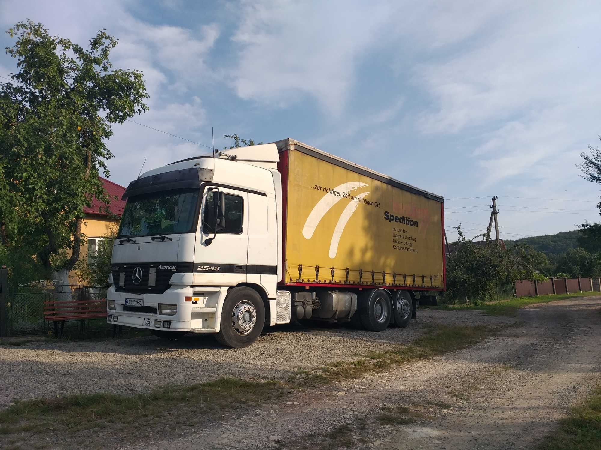 Mercedes-Benz Actros 2543, тент-штора, 15т, з лінивцем