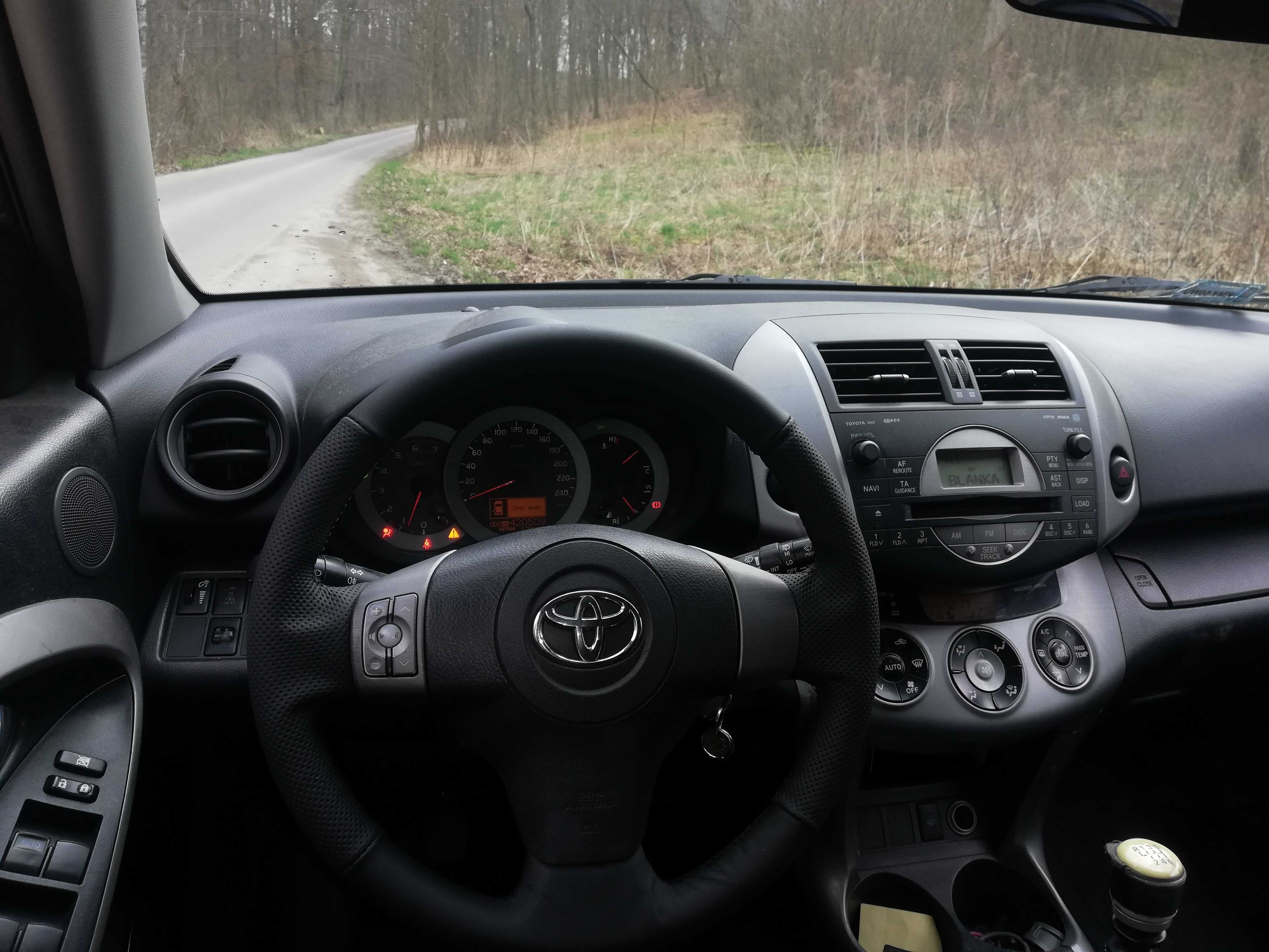 Toyota Rav 4 2007r