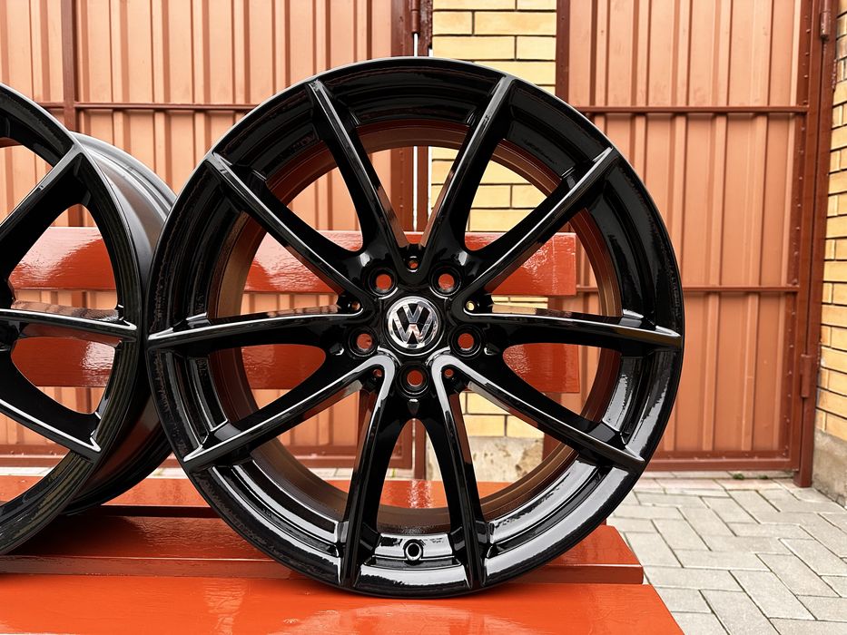 Диски R17 5.112 ET27 7.5J ауді фольксваген гольф пассат б6 б7 8 тигуан