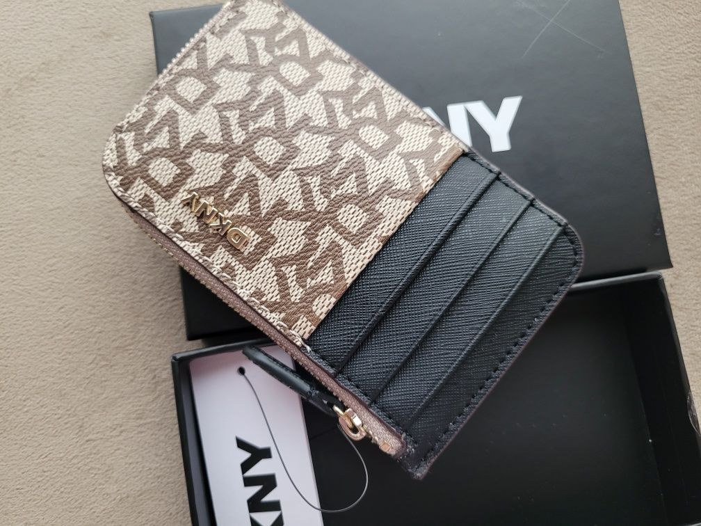 Portfel na karty DKNY