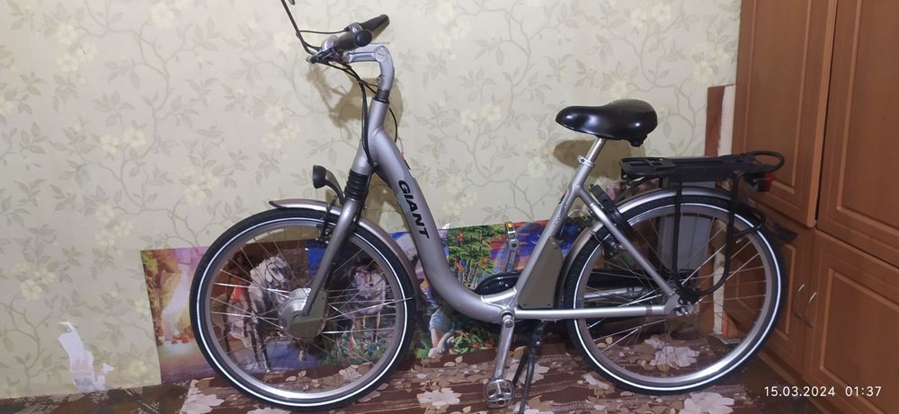 Электровелосипед Giant