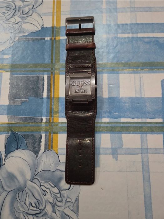 Relogio usado Guess