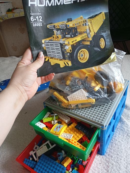 Одним лотом конструктор.