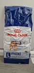 Por desistencia de raças grandes tenho algumas sacas ROYAL CANIN para