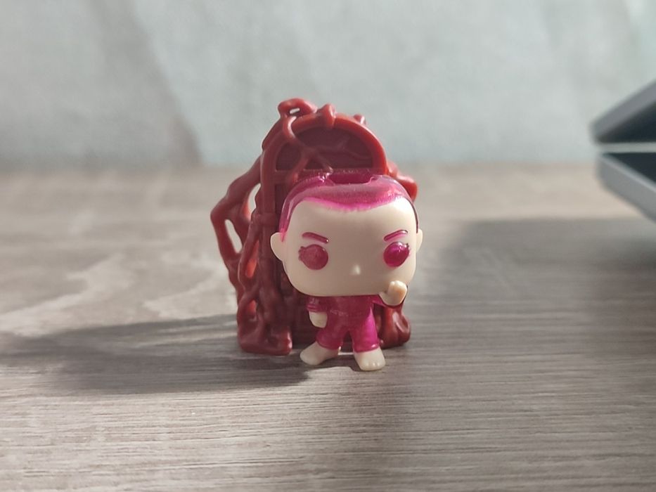 фигурка оди очень странные дела