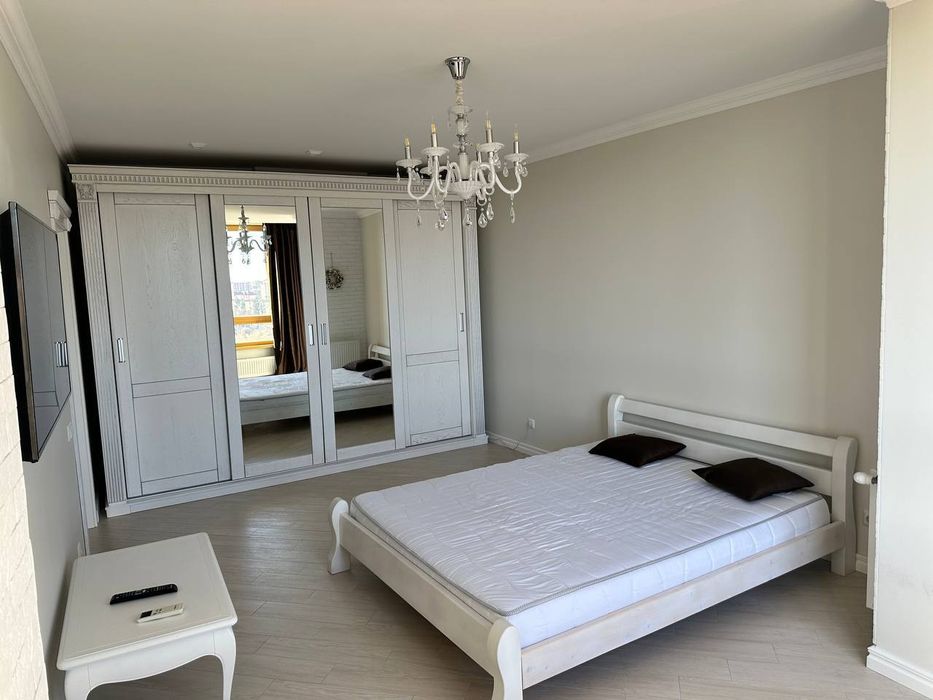 Оренда стильної  1к квартири 2здача Вільно