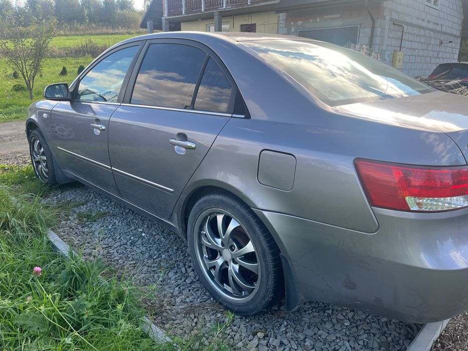 Hyundai sonata 2.4